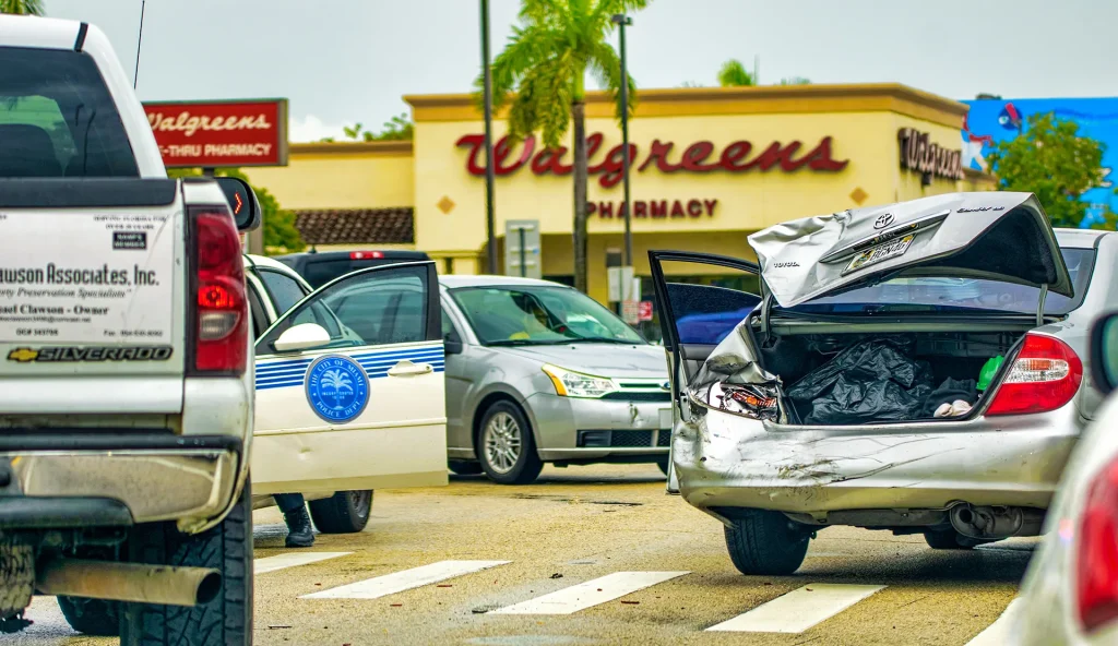 Pro bono Fort Myers car accident attorney nearby